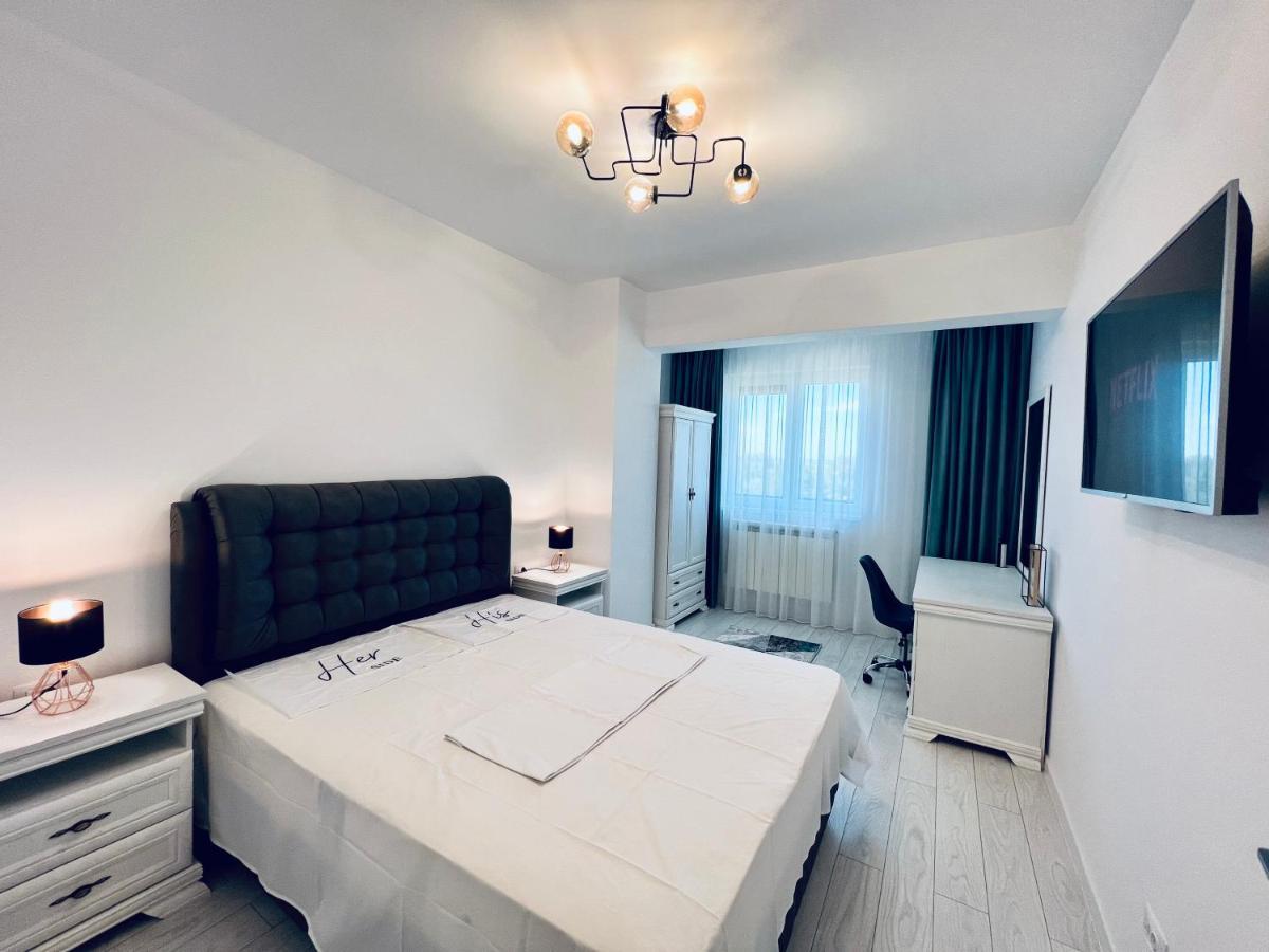 Altheda Living Zamca Apartman Szucsáva Kültér fotó