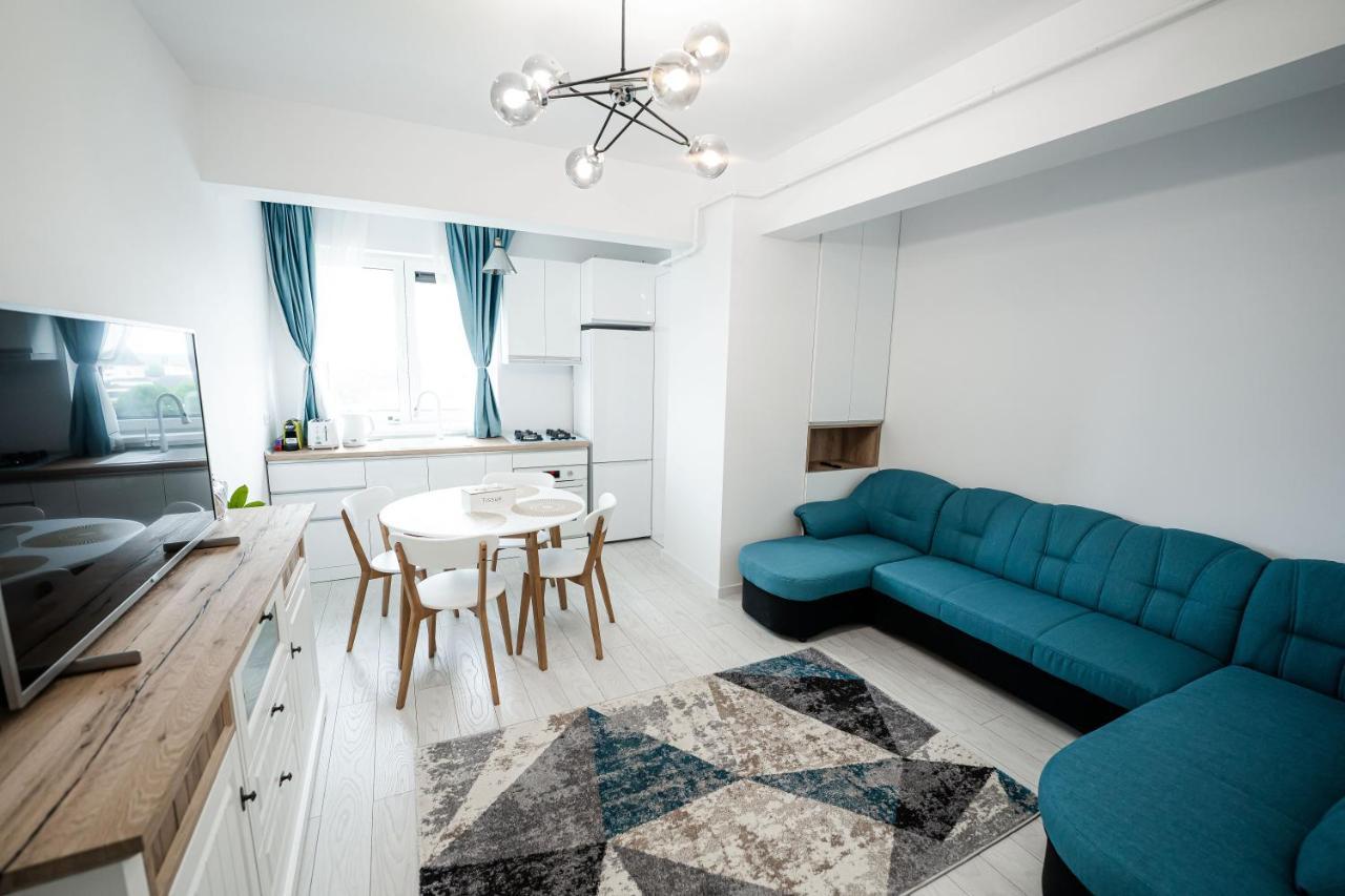 Altheda Living Zamca Apartman Szucsáva Kültér fotó